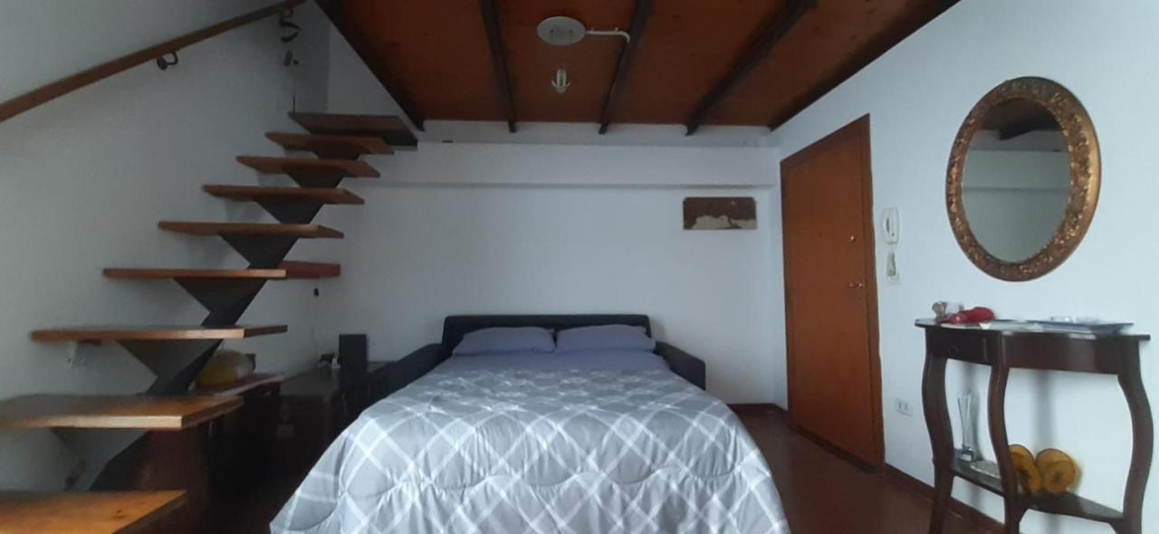 La Casa Sul Como 那不勒斯 外观 照片